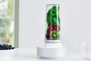 Millo Smart Smoothie Maker Remembers Your Blending Preferences