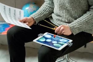 WIFO Drum Kit: Turns Your Tablet Into a Drum Set