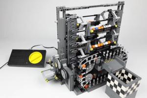 Paternoster LEGO Great Ball Contraption