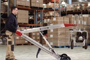 Makinex PHT-140 Powered Hand Truck Lets You Lift Heavy Items