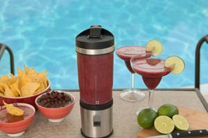RocketBottle Plus: Portable Rechargeable Blender