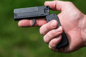 LifeCard .22LR: Credit Card Shaped Gun