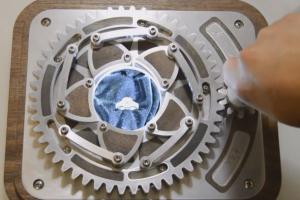 Mechanical Engagement Ring Box