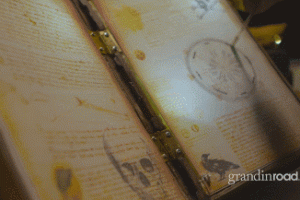 Animatronic Spellbook for Halloween