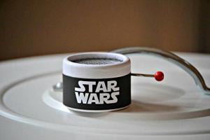 Hand Cranked Star Wars Music Box