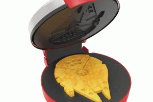 Millennium Falcon Waffle Maker for Star Wars Fans