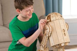Build-it-Yourself 18″ Wooden R2-D2 with 297 Pieces