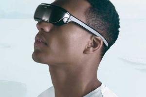 LUCI immers Ultra-HD Wearable Headset