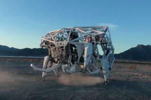 Furrion’s Prosthesis: Giant 15-ft Exo-bionic Robot