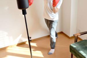 Stress Relieving Punching Stand