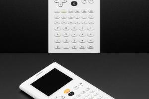 NumWorks Graphing Calculator with Python Interpreter
