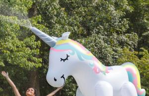 6ft Giant Unicorn Sprinkler
