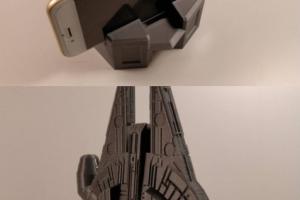 3D Printed Millennium Falcon Smartphone Stand