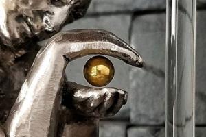 Meditating Monk Sculpture with Levitating Magnet