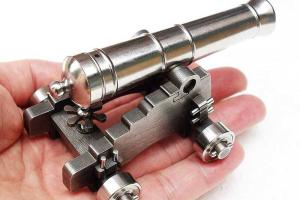Mini Stainless Steel 18th Century Naval Warship Cannon