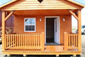 StrawHatProject Coyote Cabin – Tiny Home