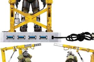 Fallout 4 T-51 Power Armor USB Hub with LED Illumination
