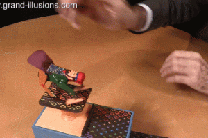 Tumbling Acrobatic Automaton: This Mechanical Toy Can Do Backward Somersaults
