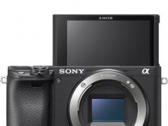 Sony Alpha a6400 4K Camera for Vloggers