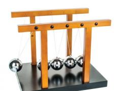 Eisco’s Giant Newton’s Cradle with 50mm Balls