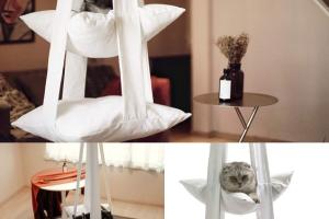 Mon Moggie Ceiling Mounted Cat Swing