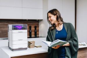 Cell One Self-Growing Smart Garden