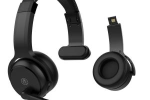 Rand McNally ClearDryve 50 Convertible Headset for Drivers