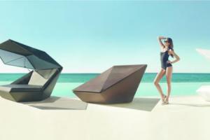 FAZ Daybed + Parasol with Bluetooth Speakers
