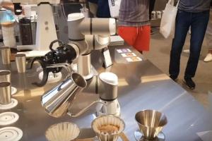 LOUNGE X’s Coffee Making Robots