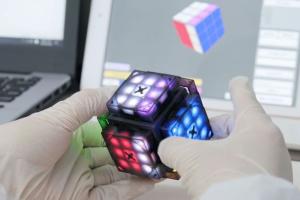 eX-Mars Robotic Self-Solving Magic Cube