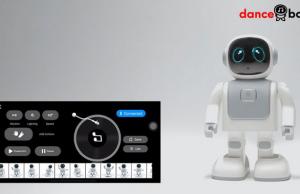 Spaceman Programmable Robot Dances to Your Music