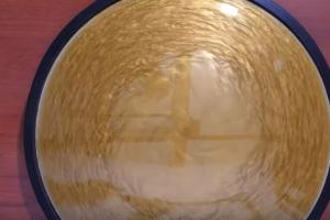 Handmade Rheoscopic Fluid Dome Desk Toy