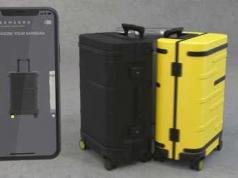 Samsara Smart Suitcase with WiFi Hotspot