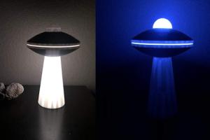 UFO with Tractor Beam Lamp