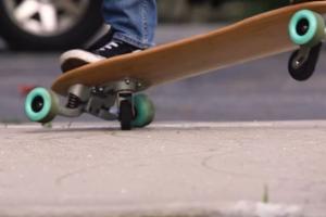 Freebord 5-X Rides Like a Snowboard