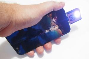 UV Flashlight for Android & iPhone