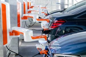 Carla_connect Electric Vehicle Charging Robot