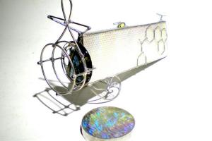 The Bees Knees 3D Stained Glass Kaleidoscope