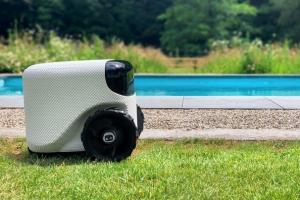Toadi: AI Smart Robotic Mower with 4K Camera
