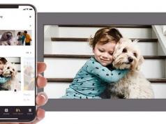 Meural 15.6″ Smart WiFi Digital Photo Frame with Gesture Control