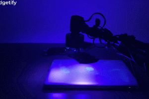 Deformable UVC Garage Light