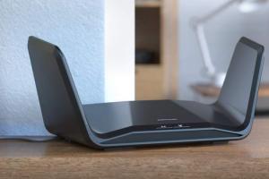 NETGEAR Nighthawk RAX70 Tri-band 8-Stream WiFi 6 Router