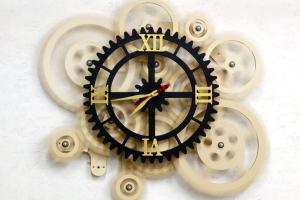 Steampunk Wall Clock with Self-Rotating Motion Activated Gears