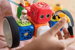 Robo Wunderkind Explorer Pro Robot for Kids