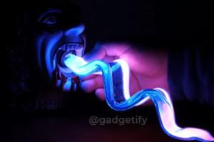 Rabbit Tanaka KISS Plasma Lamp