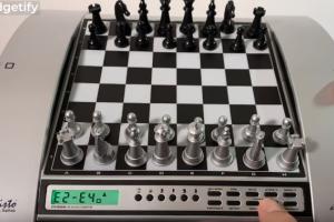 Mephisto Chess Explorer Electronic Chessboard