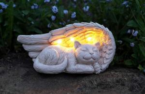 LEWIS&WAYNE Solar Powered Cat Gravestone