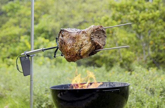 Battery clearance powered rotisserie