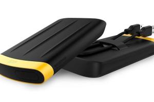 Silicon Power A65 IP67 Waterproof, Shockproof Hard Drive