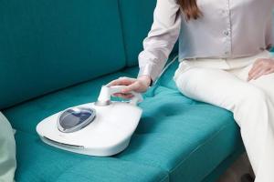 RAYCOP RN UV+ Sanitizing HEPA Vacuum Removes Viruses, Allergens, Pollen